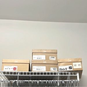 1 set of 4 shoe boxes